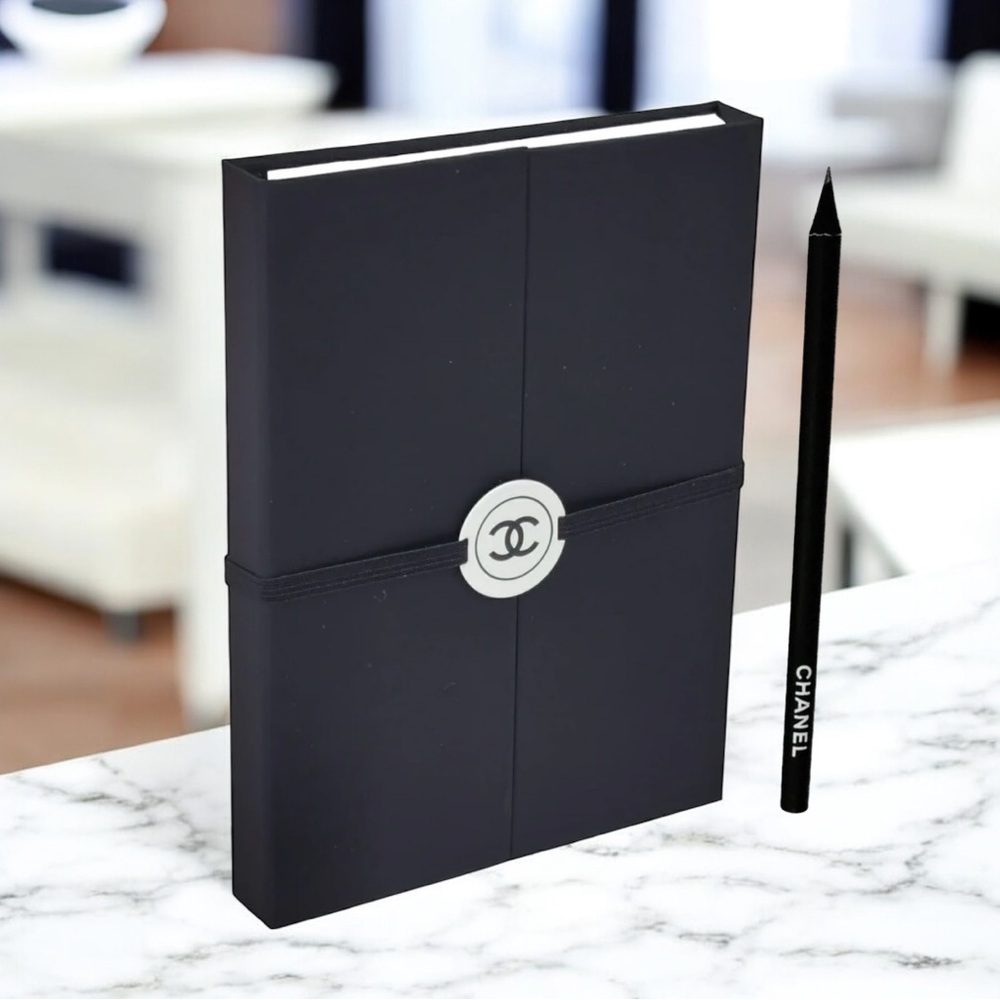 Chanel Stationery Set - Sticky Notes / notepad / pencil - Picture 2 of 2